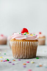 Kids 3D Paint Class | Cupcakes! | Feb. 5th at Maggies on Main